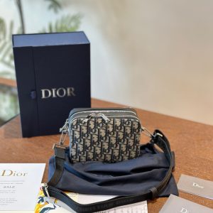 Replica della borsa Dior