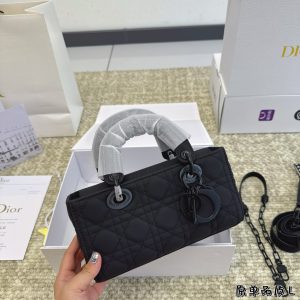 Replica della borsa Dior