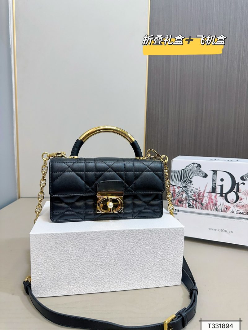 Replica della borsa Dior