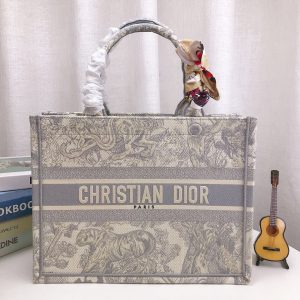 Replica della borsa Dior