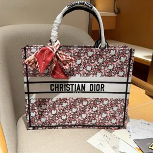 Replica della borsa Dior