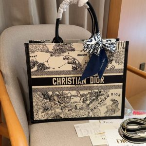 Replica della borsa Dior