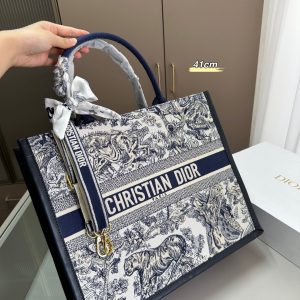 Replica della borsa Dior