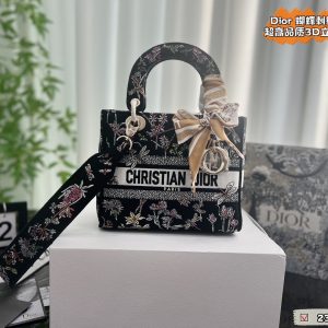 Replica della borsa Dior